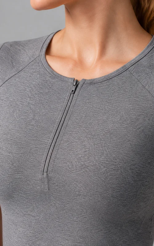 Women's Half Zip Sculpting Training Tee
